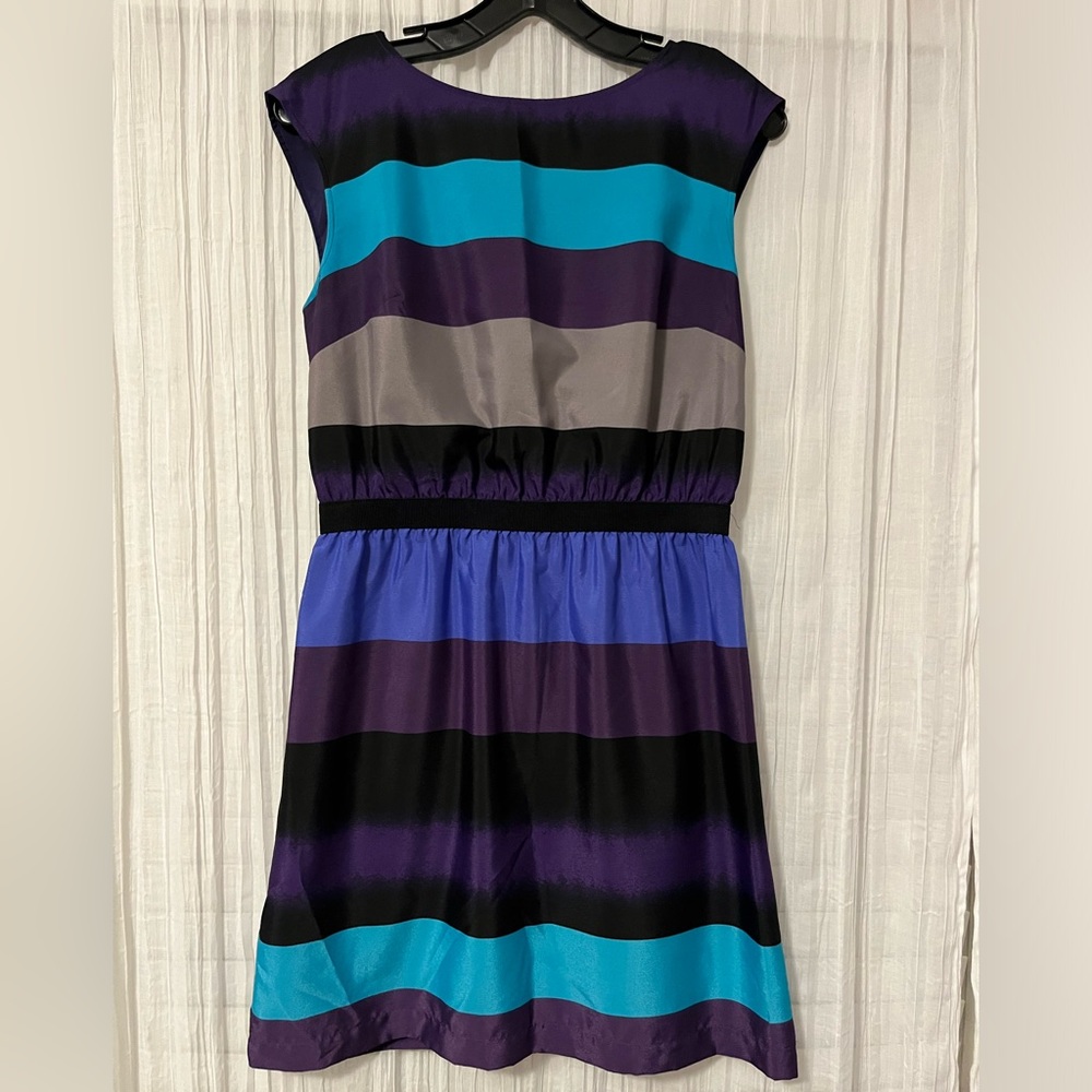 EUC LOFT dress size SP